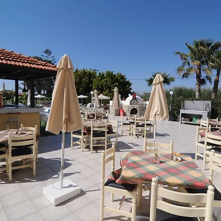 Nefeli Hotel 4*