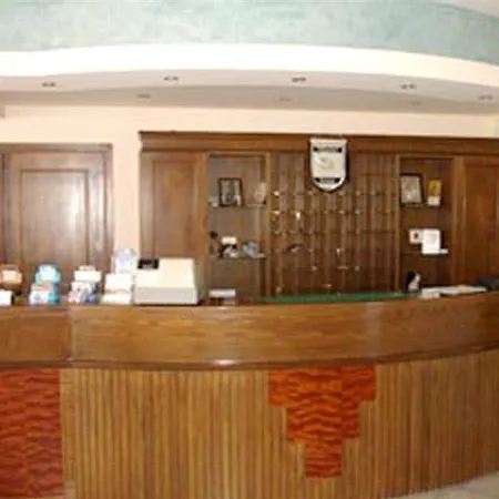 Nefeli Hotel