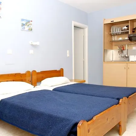 Nefeli Hotel 4*