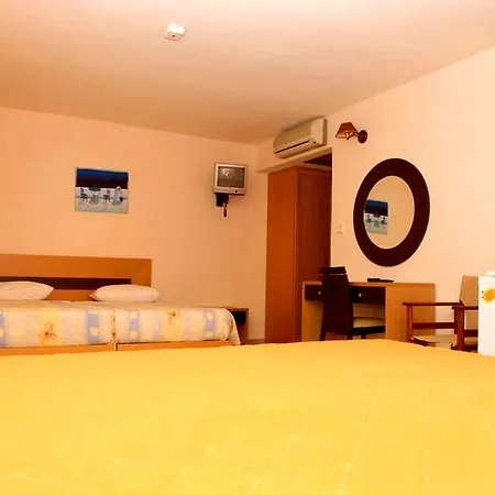 Hotel Nefeli