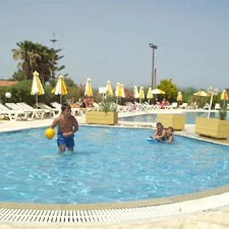 Nefeli Hotel