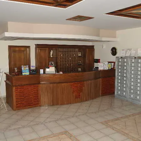 Nefeli Hotel